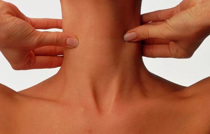 Selbstmassage des Nackens